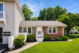 309 Northwestern Ct, Bloomingdale, IL 60108 - Photo 1