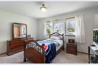 205 Oak Avenue, Westmont, IL 60559 - Photo 17
