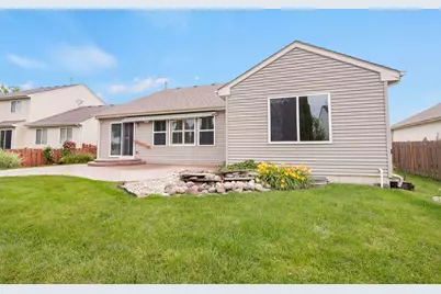 34220 N Wineberry Lane, Round Lake, IL 60073 - Photo 23