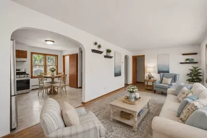 17931 W Gages Lake Road, Grayslake, IL 60030 - Photo 3