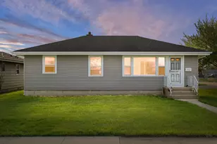 400 45th St, Melrose Park, IL 60164 - Photo 1