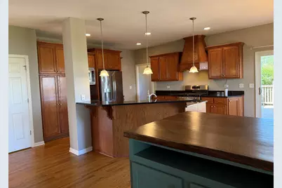 24440 Norwood Drive, Plainfield, IL 60585 - Photo 7