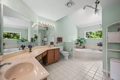 5250 Morningview Drive, Hoffman Estates, IL 60192 - Photo 29