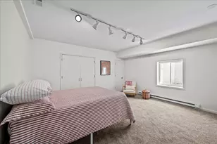 110 E Sheridan Rd, Lake Bluff, IL 60044 - Photo 33