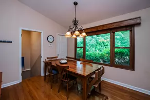 9S771 Brookbank Rd, Willowbrook, IL 60527 - Photo 9