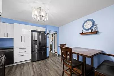 8436 N Oriole Avenue, Niles, IL 60714 - Photo 3