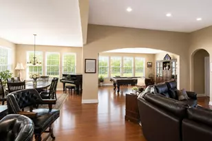 803 Glory Ct, Shorewood, IL 60404 - Photo 5