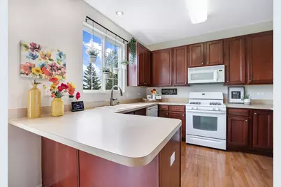 98 Village Station Lane, Grayslake, IL 60030 - Photo 7