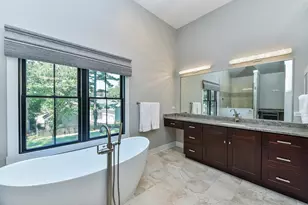 625 N Loomis St, Naperville, IL 60563 - Photo 21