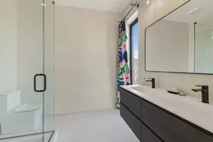 [Address not provided], Chicago, IL 60608 - Photo 13