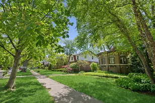 1114 Dobson St, Evanston, IL 60202 - Photo 23