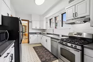 1114 Dobson St, Evanston, IL 60202 - Photo 11