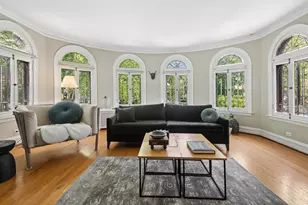 1114 Dobson St, Evanston, IL 60202 - Photo 3