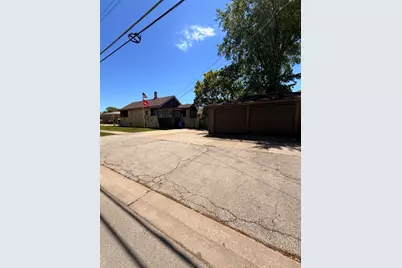 1416 N 36th Avenue, Melrose Park, IL 60160 - Photo 3