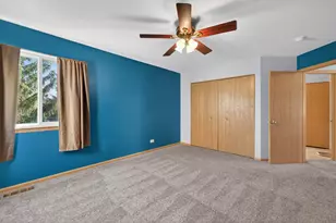 746 Bluebell Ln, Pingree Grove, IL 60140 - Photo 35