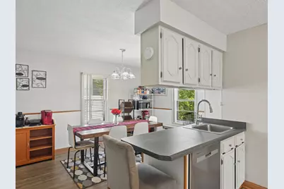 735 Kirkwood Avenue, Winthrop Harbor, IL 60096 - Photo 11
