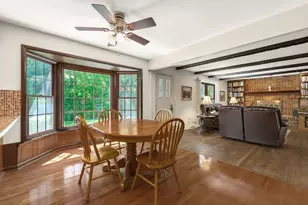 65 Regent Dr, Oak Brook, IL 60523 - Photo 13