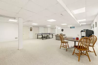 65 Regent Drive, Oak Brook, IL 60523 - Photo 25