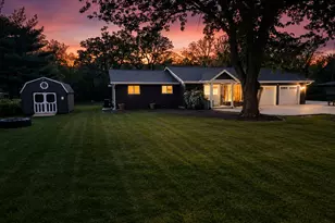 83 S Linden Dr, Plano, IL 60545 - Photo 25
