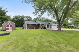 83 S Linden Dr, Plano, IL 60545 - Photo 31