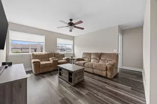 2321 Amsterdam Cir, Montgomery, IL 60538 - Photo 19