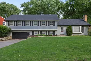 6S415 Concord Rd, Naperville, IL 60540 - Photo 1