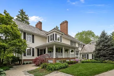 1009 Ashley Lane, Libertyville, IL 60048 - Photo 1
