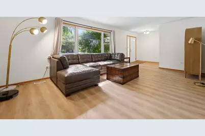 243 Silverado Street, Bolingbrook, IL 60490 - Photo 5