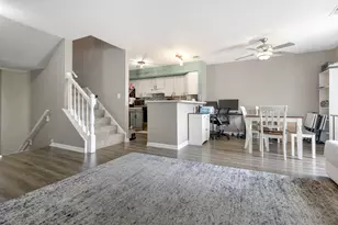 [Address not provided], Roselle, IL 60172 - Photo 5