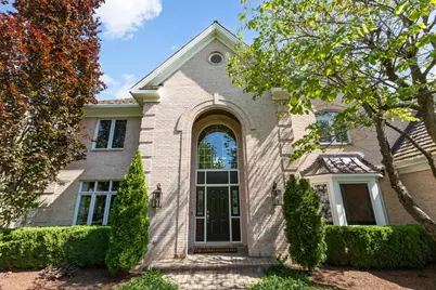 320 Camelot Lane, Libertyville, IL 60048 - Photo 5