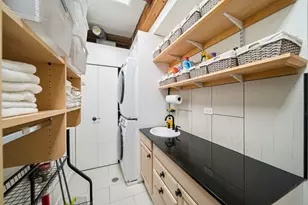 811 W Aldine Ave, Chicago, IL 60657 - Photo 21