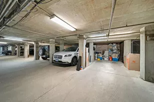 811 W Aldine Ave, Chicago, IL 60657 - Photo 43