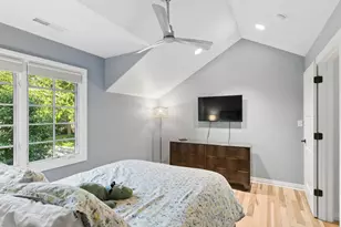 [Address not provided], Evanston, IL 60203 - Photo 27