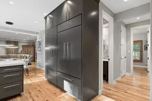 [Address not provided], Evanston, IL 60203 - Photo 15
