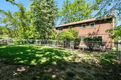 908 Firth Road, Mundelein, IL 60060 - Photo 25