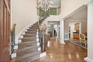 1029 Ridgeview Dr, Inverness, IL 60010 - Photo 5