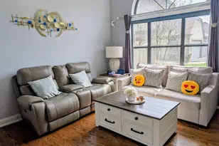 204 Bright Ridge Dr, Schaumburg, IL 60194 - Photo 7