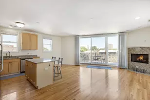 934 W Cuyler Ave, Chicago, IL 60613 - Photo 5