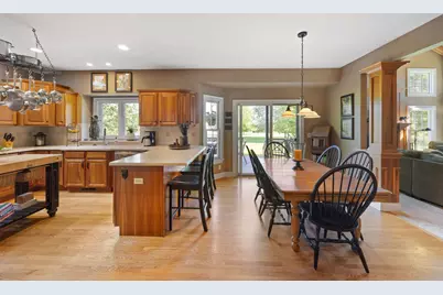 40W082 Fox Mill Boulevard, Saint Charles, IL 60175 - Photo 9