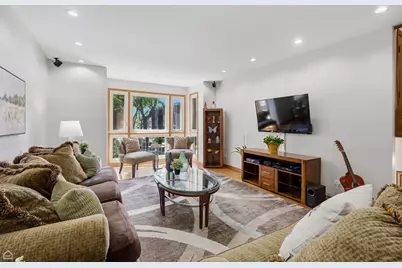 2733 S Michigan Avenue #A, Chicago, IL 60616 - Photo 5