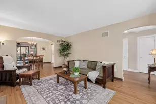 812 S Madison Ave, La Grange, IL 60525 - Photo 5