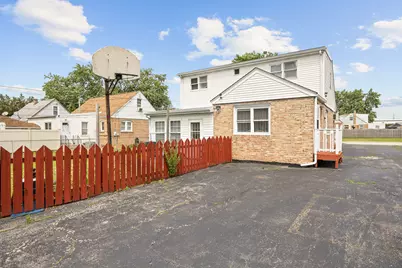 6930 Garden Lane, Bridgeview, IL 60455 - Photo 17