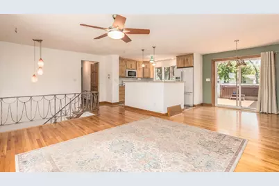2413 Sioux Avenue, Woodridge, IL 60517 - Photo 9