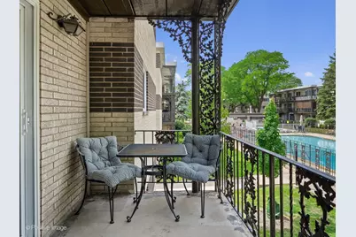 925 8th Avenue #4, La Grange, IL 60525 - Photo 9