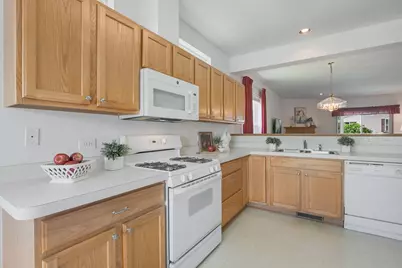 3406 Steeplechase Way, Grayslake, IL 60030 - Photo 3