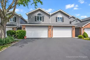 8304 High Point Cir, Darien, IL 60561 - Photo 1