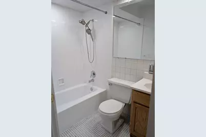 515 W Wrightwood Avenue #210, Chicago, IL 60614 - Photo 5