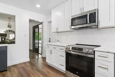 [Address not provided], Highland Park, IL 60035 - Photo 9