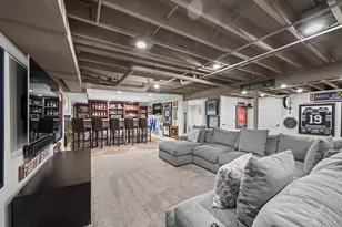 1005 W Firestone Dr, Hoffman Estates, IL 60192 - Photo 23
