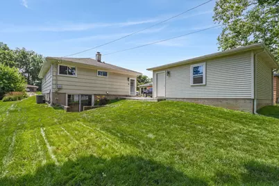 1215 W Roosevelt Road, Wheaton, IL 60187 - Photo 21